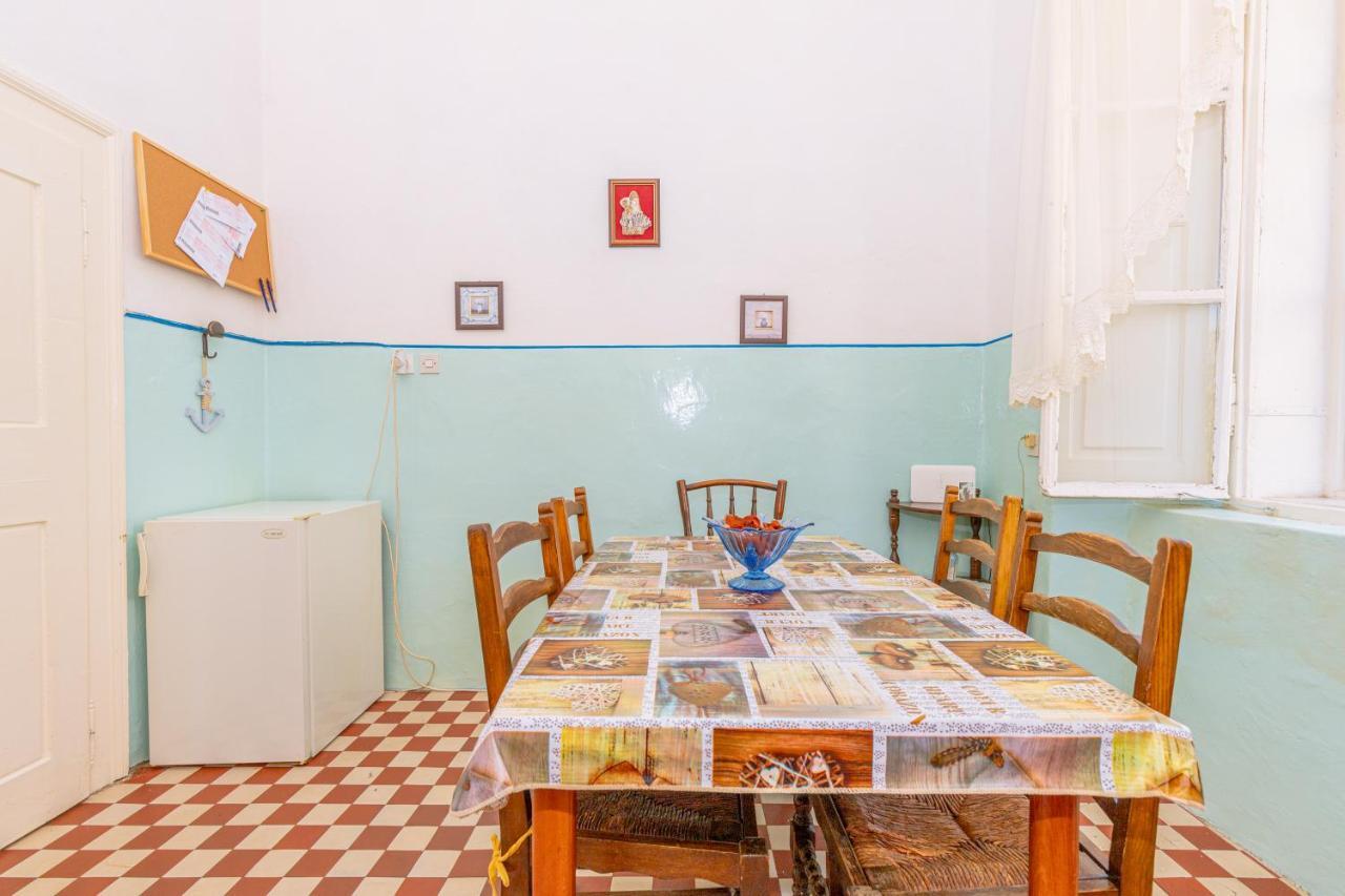 Guesthouse Isabel La Catolica Дубровник Екстер'єр фото