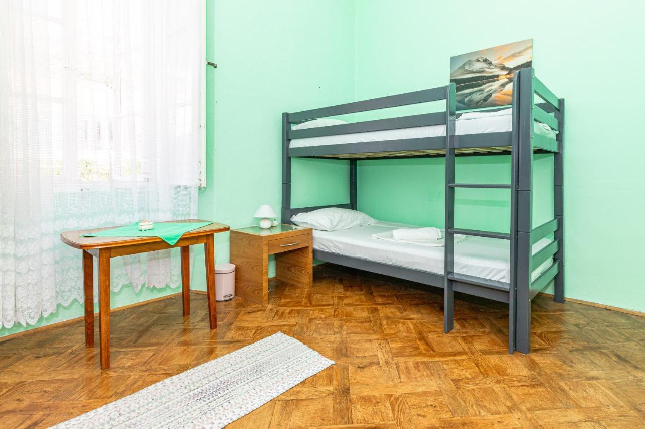 Guesthouse Isabel La Catolica Дубровник Екстер'єр фото